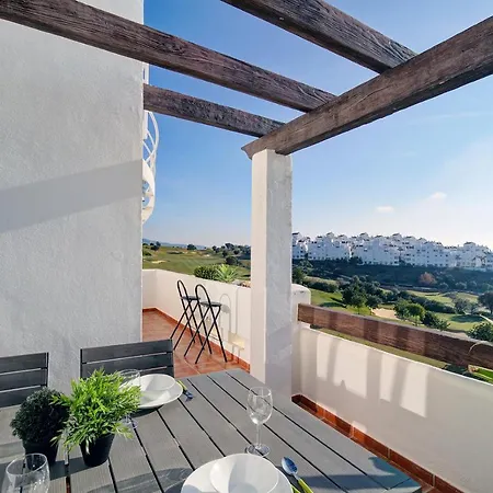 Beautiful With Amazing Views Perfect For Golfers شقة إِستيبونا
